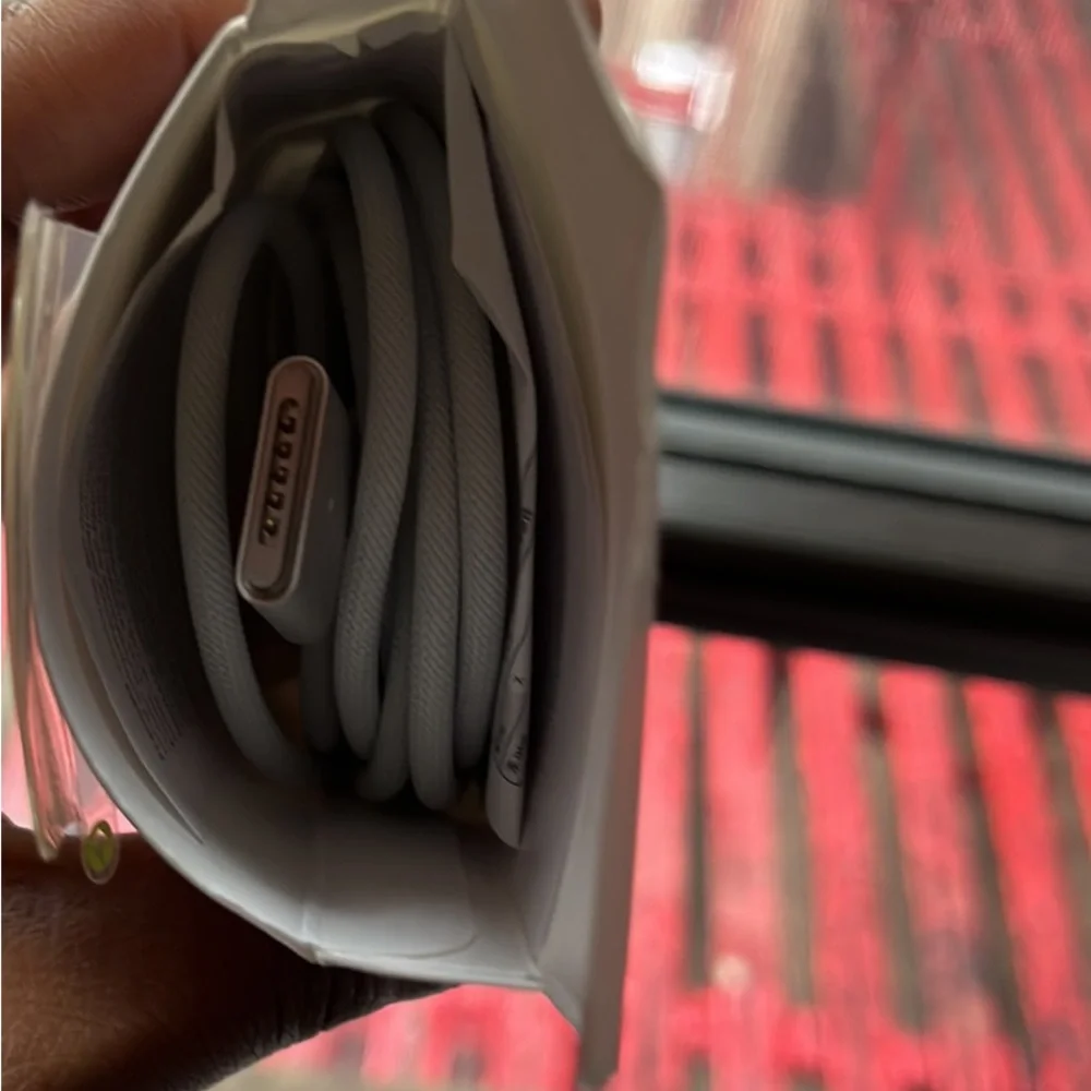 USB -C to mag safe 3 2M charger